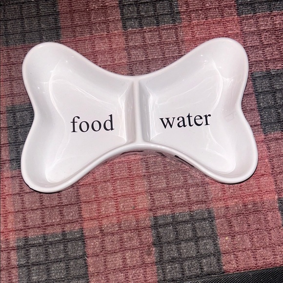 White Bone-Shaped Dog Bowl - Picture 1 of 4
